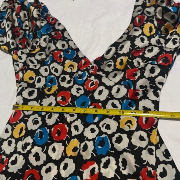 TOPSHOP Women”s Primary Floral In Black Tiered  Midi Dress Size 4 - Picture 13 of 14